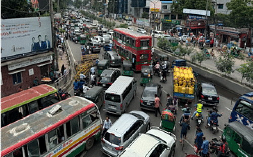 ঢাকার রাস্তায় প্রচণ্ড যানজট 