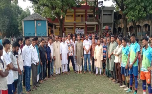 বিএনপির ভারপ্রাপ্ত চেয়ারম্যান তারেক রহমান প্রণীত ৩১ দফা কর্মসূচি জনগণের কাছে পৌঁছে দিচ্ছেন সিরাজগঞ্জ-৩ আসনের মনোনয়ন প্রত্যাশী মো. সবুজ্জল হোসেন উজ্জল 