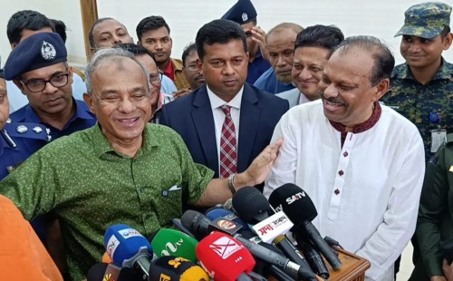 দুর্গাপূজা ঘিরে দেশের সর্বত্রই নিরাপত্তার নিশ্চয়তা দিয়েছেন স্বরাষ্ট্র উপদেষ্টা : নারায়ণগঞ্জে অগ্রণী ভূমিকা পালন করছেন জেলা প্রশাসক মোহাম্মদ জাহিদুল ইসলাম মিঞা 