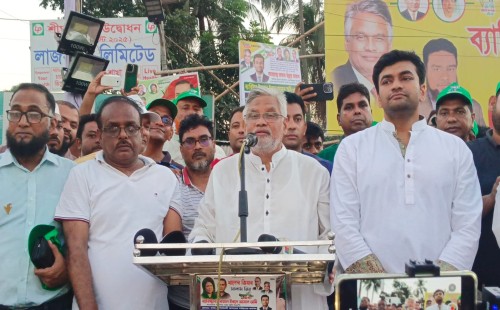 গণতন্ত্রবিরোধী শক্তি দেশকে আবারও অন্ধকারে ফেরানোর পাঁয়তারা করছে– আমান উল্লাহ আমান 