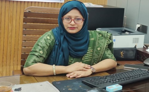 সোনারগাঁ কাচপুর সার্কেলকে  দালালমুক্ত ভূমি-অফিস ঘোষণা: জনবান্ধব সেবার নতুন দিগন্ত উন্মোচন করলেন  এসিল্যান্ড ডা. ফাইরুজ তাসনিম 