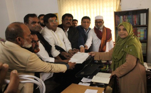 ঢাকা-১৮ আসনে এস এম জাহাঙ্গীরের পক্ষে বিএনপির মনোনয়ন ফরম সংগ্রহ 