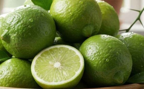 রমজান ঘিরে লেবুর বাজারে অস্থিরতা: চাহিদা, সরবরাহ নাকি কৃত্রিম সংকট? 